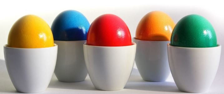Jak barvit velikonoční vajíčka