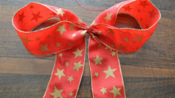 Jak vyrobit mašli na věnec