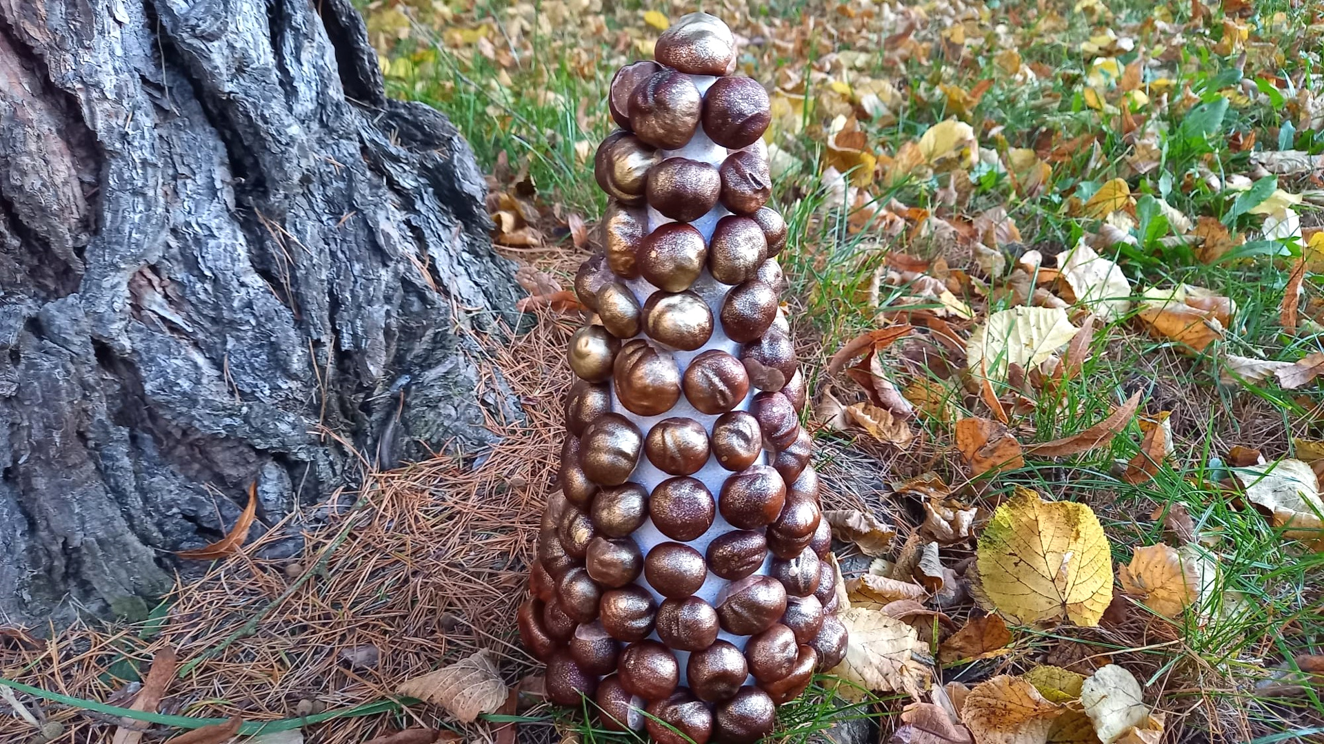 DIY Stromeček z kaštanů